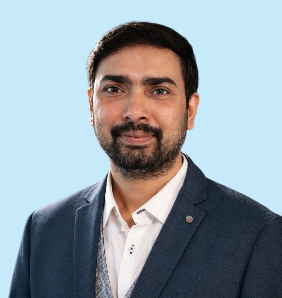 profile photo ofDr. Vamsi Merugumala